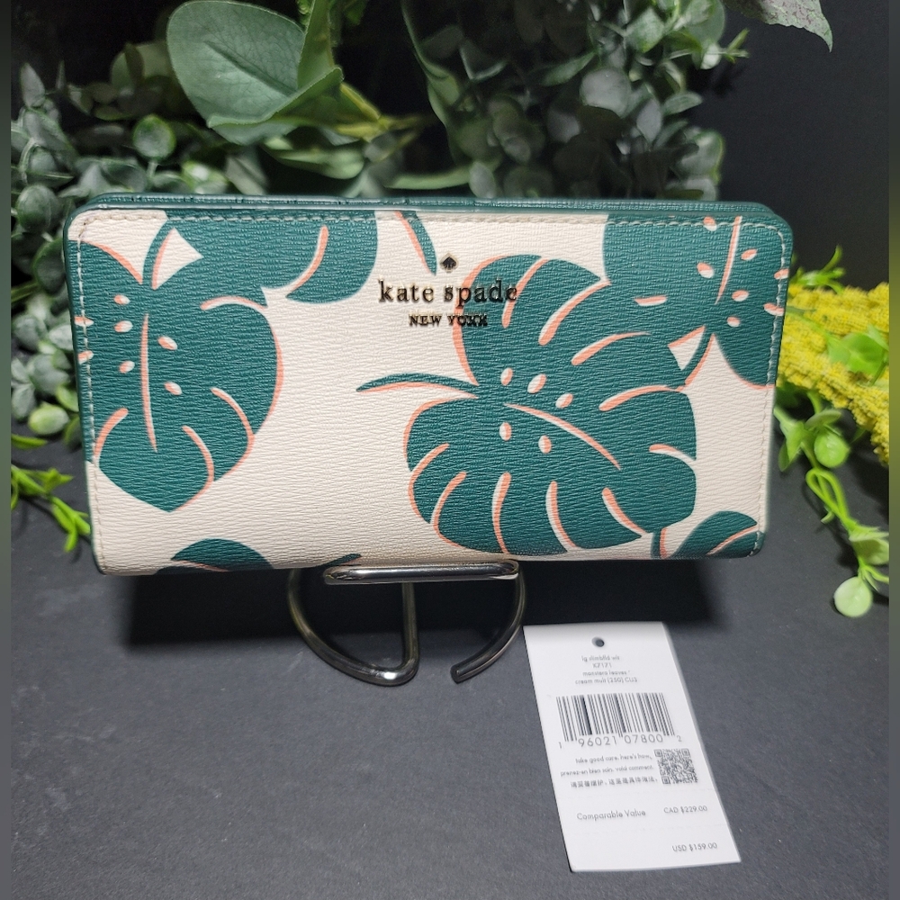 Kate Spade Large Slim Bilfold